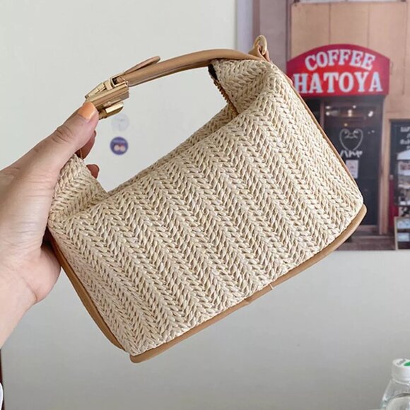 Woven Straw Crossbody Bag - Picture 9 of 9
